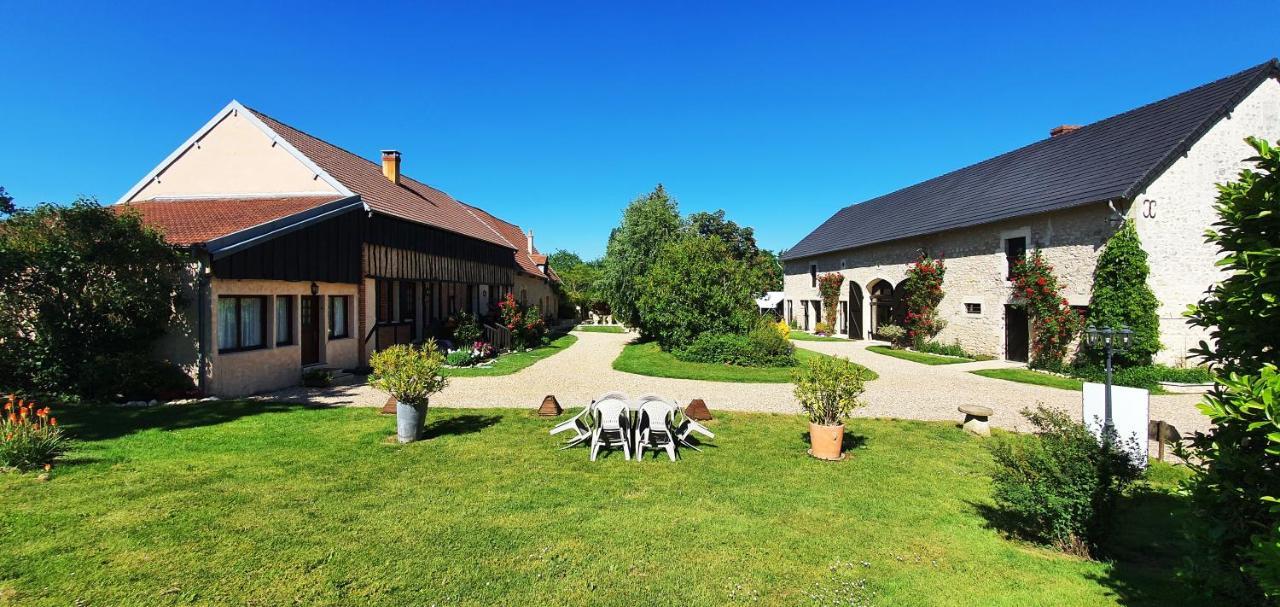 Maison Des Maries Beaulieu-sur-Loire Exteriör bild